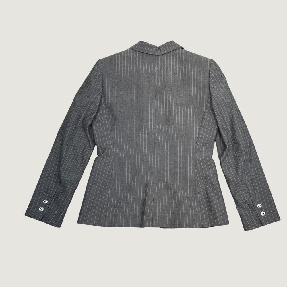 Tahari Pant Suit 8 Grey Pinstripe Arthur Levine Blazer Trousers Professional Set - Picture 4 of 14